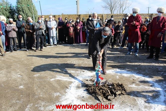 کلنگ ساخت مدرسه شش کلاس روستای قول حاجی بر زمین زده شد