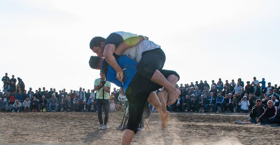 برگزاری رقابت‌های ملی کشتی گورش ترکمنی در گنبدکاووس