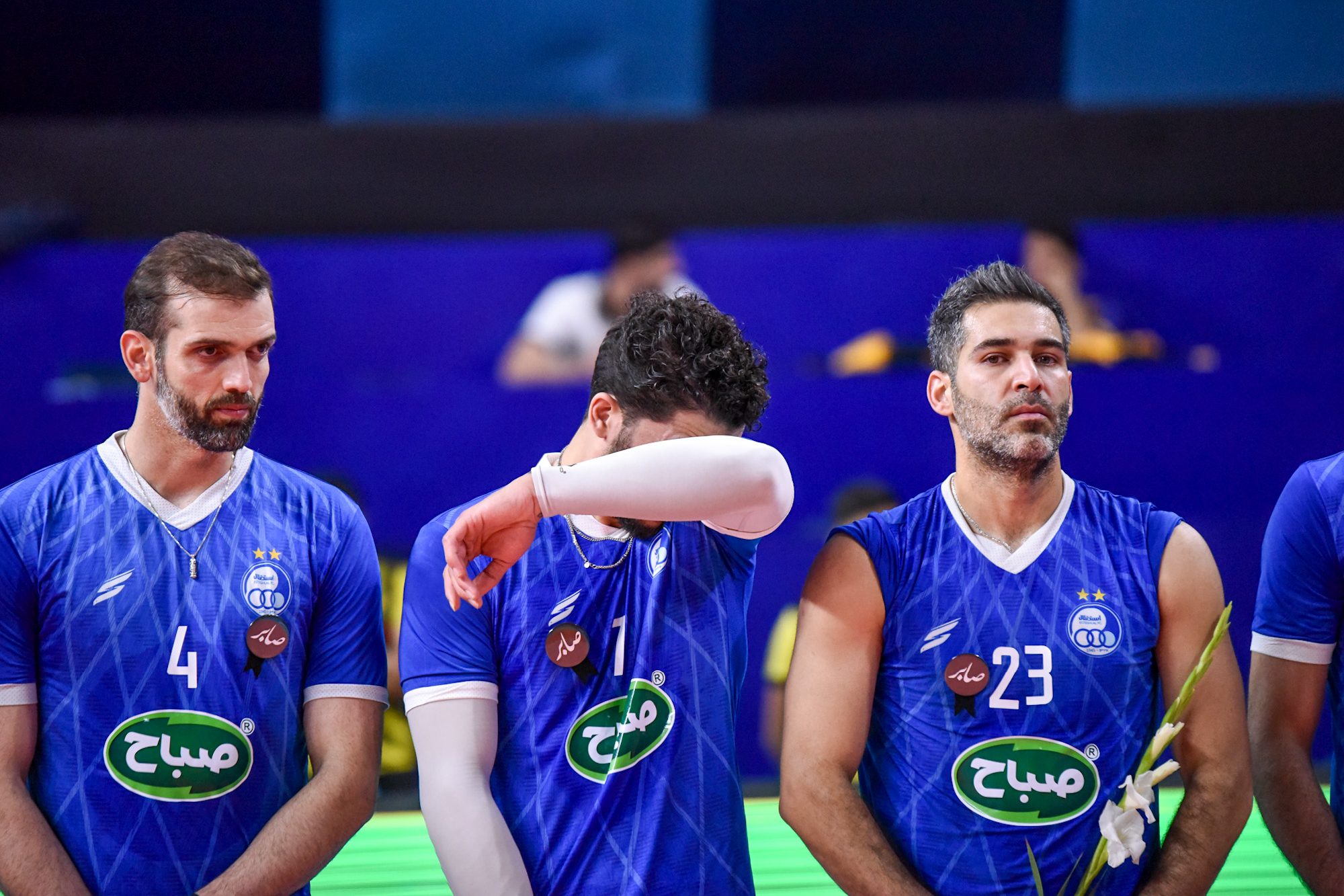 گنبد به احترام صابر ایستاد و‌ سکوت کرد