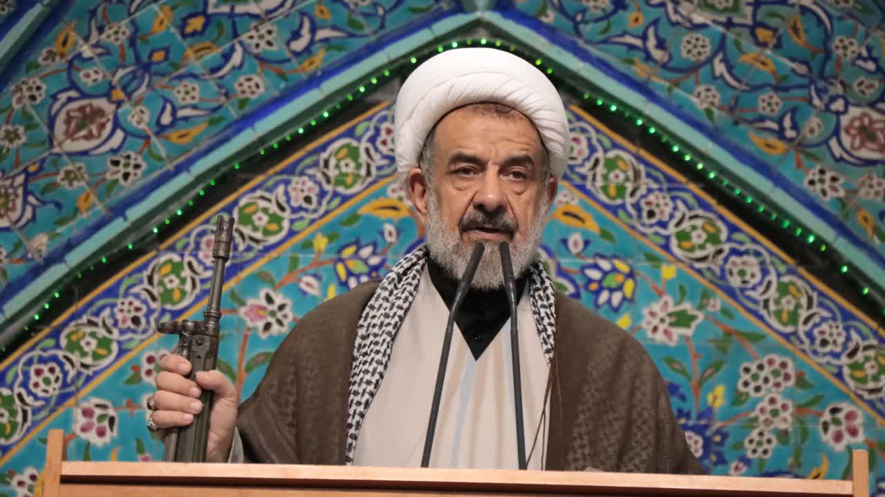امام جمعه گنبدکاووس: دشمن آرزوی دست کشیدن ایران از تنگه هرمز را به گور خواهد برد